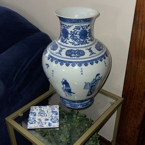 Bombay Company Large Blue and White Porcelain Vase Eight Chinese Immortals 13.5"